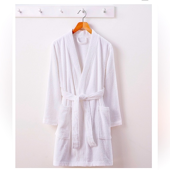 Home Design Intimates & Sleepwear New White Spa Robe Poshmark